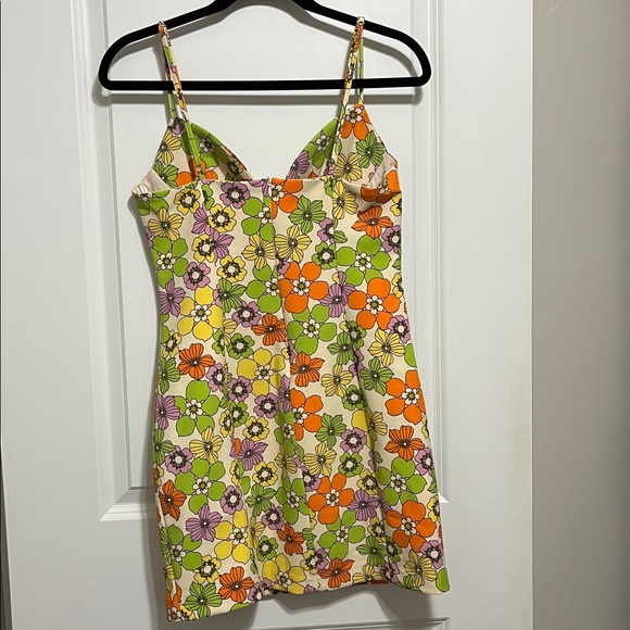 Zara Retro Floral Mini Dress Size Medium - Picture 3 of 7